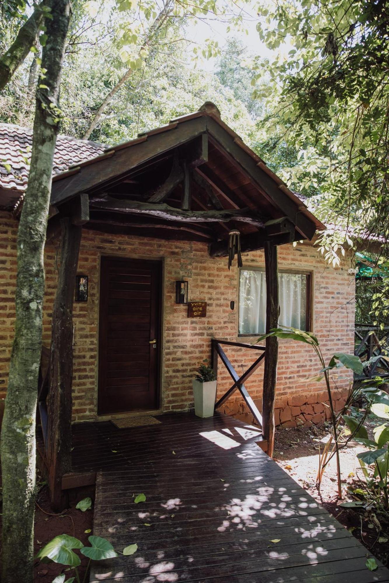 Tierra Guarani Lodge Puerto Iguazú Buitenkant foto